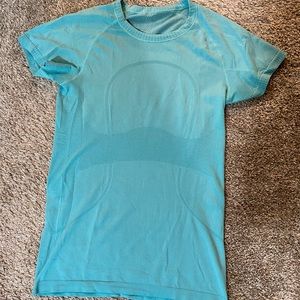 Teal lululemon short sleeve shirt